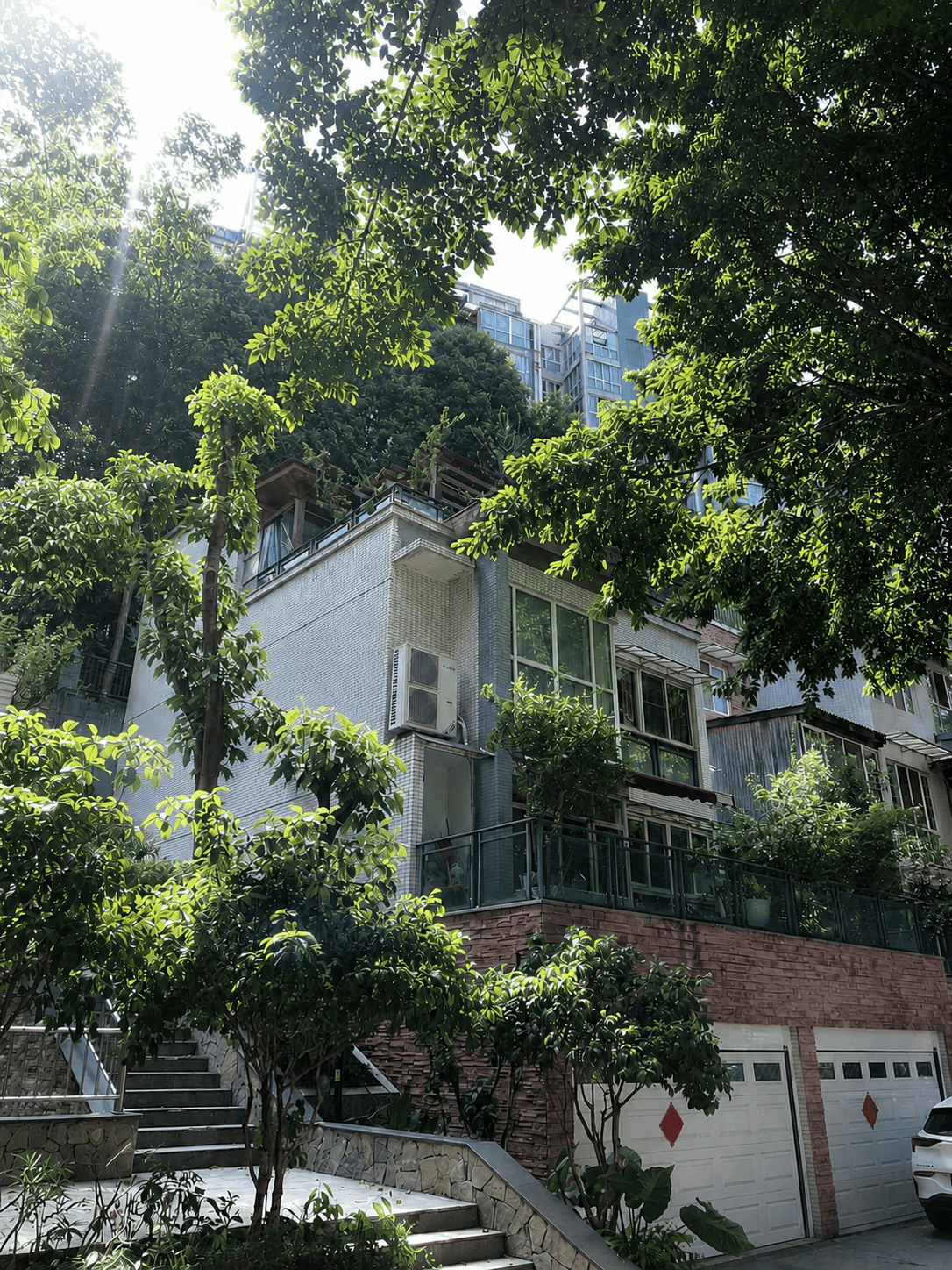 南开岛居岁月从容升级：小小岛老别墅加装蒂升悦行款电梯